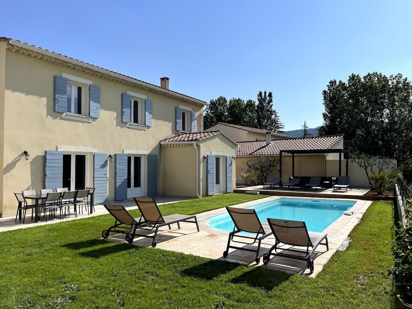Spacieuse Villa avec piscine privée